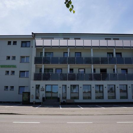 Hotel Wiesental Naehe Friedrichshafen Meckenbeuren Extérieur photo