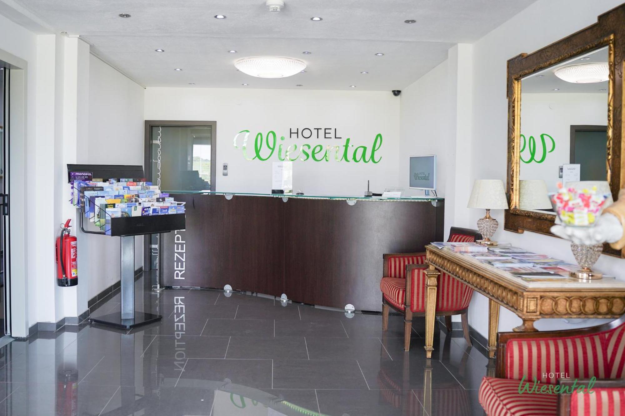 Hotel Wiesental Naehe Friedrichshafen Meckenbeuren Extérieur photo